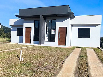 Casa Geminada � Venda